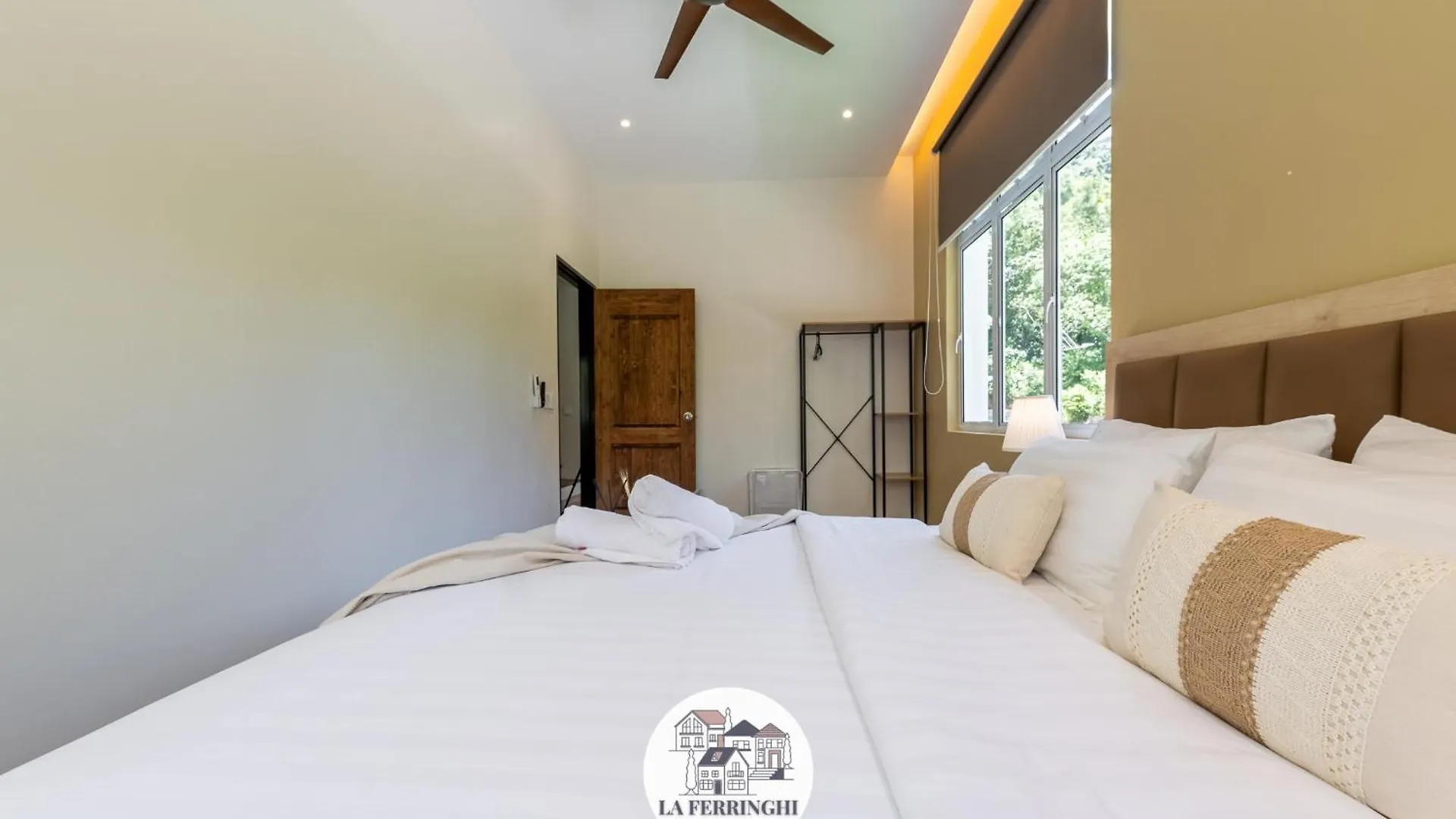 La Ferringhi Villa Batu Feringgi Malezya