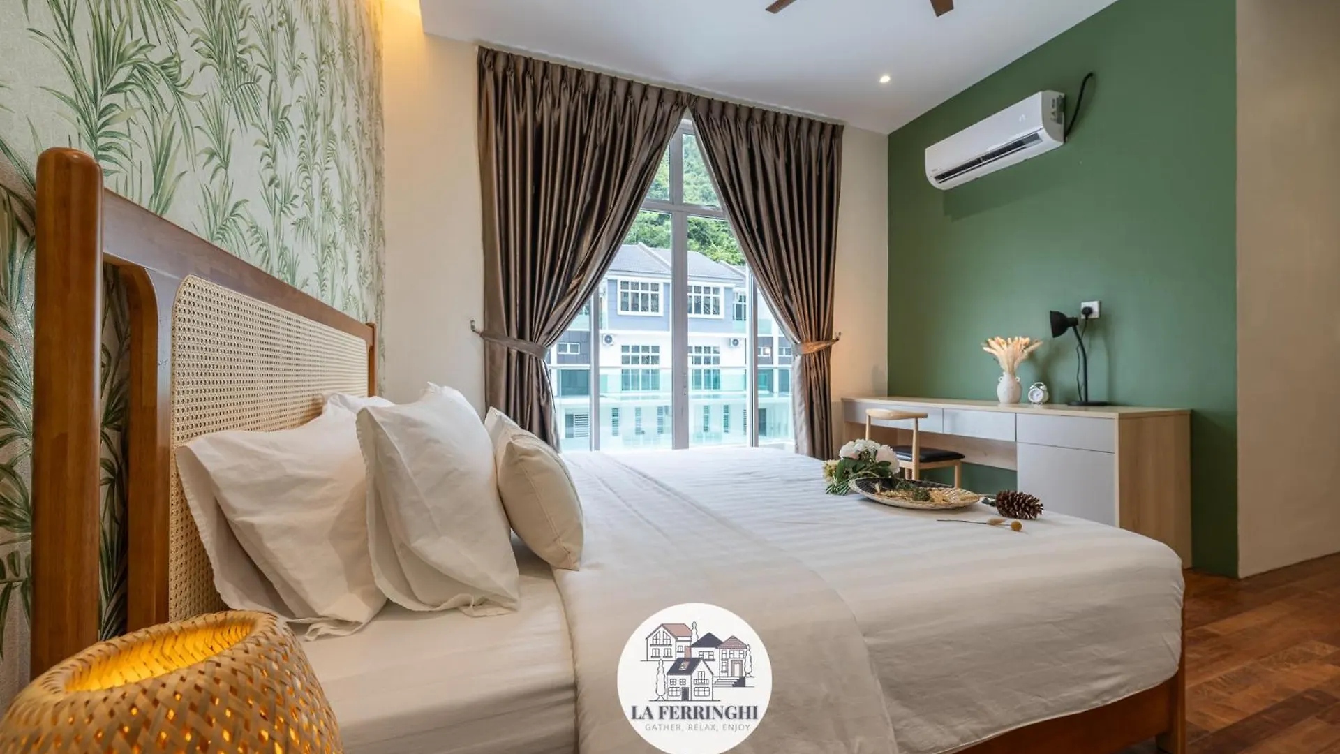 La Ferringhi Villa Batu Feringgi