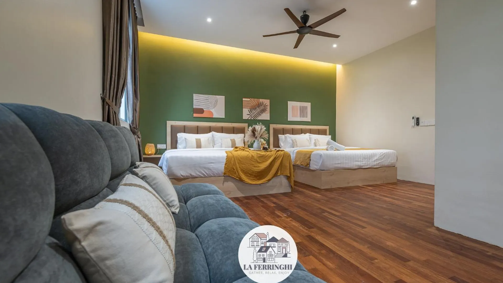 La Ferringhi Villa Batu Feringgi Malezya