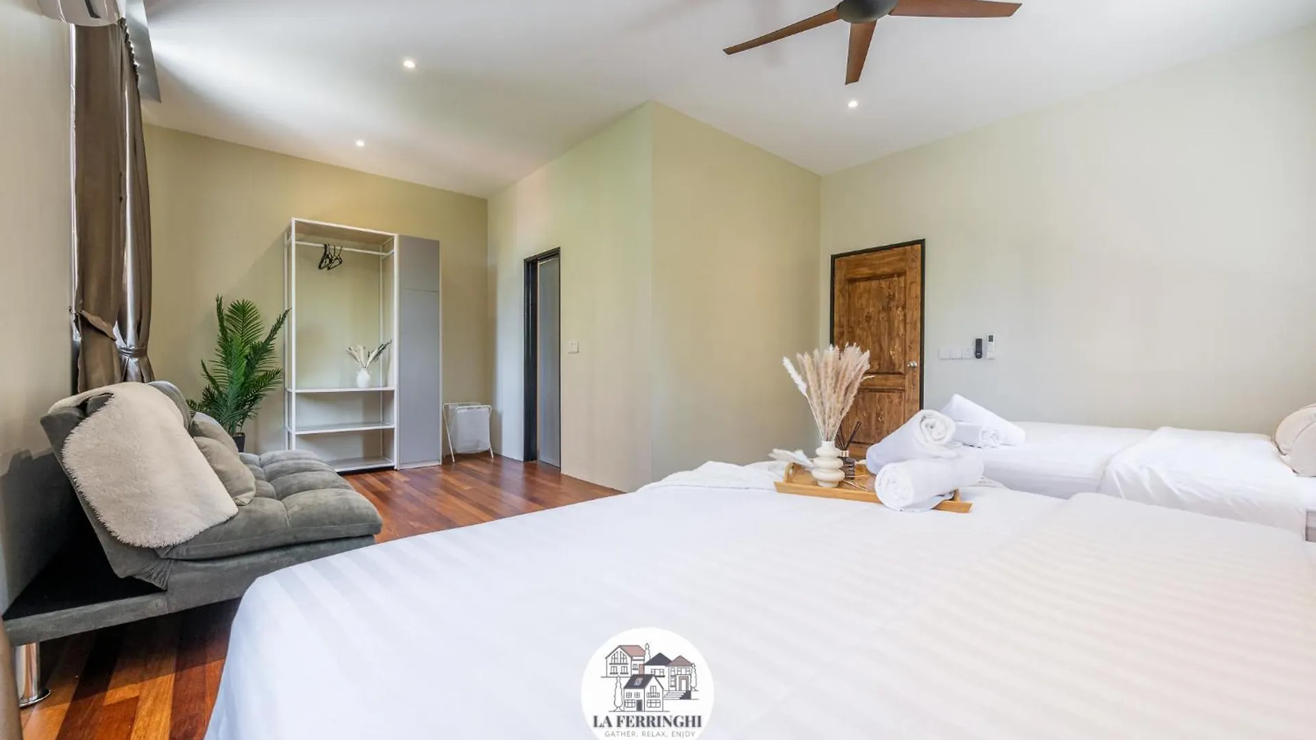 La Ferringhi Villa Batu Ferringhi